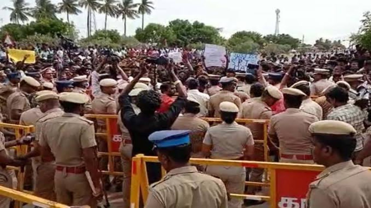 Kallakuruchi protest